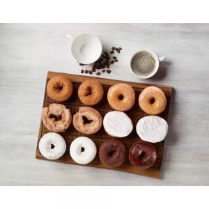 DONUT BISMARK WHT ICING 8-6CT | Styled