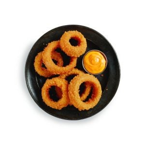 Sweet Yellow Onion Rings | Styled