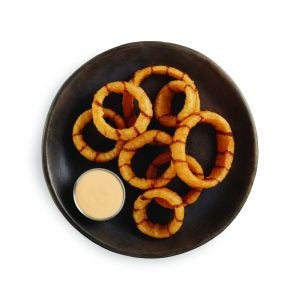 Black & Tan Onion Rings | Styled