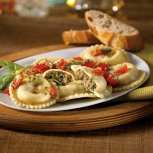 RAVIOLI JUMBO BEEF 3/3.33# PG | Styled