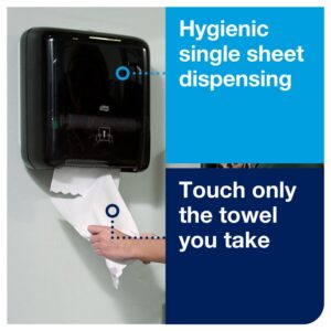 Roll Towel Dispenser | Styled