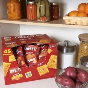 Single-Serve Cheez-It Crackers | Styled