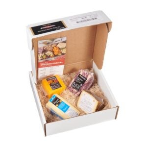 Cheese Intl Coll Box 4-1# Gsig | Packaged