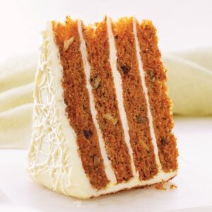 CAKE CARROT 4 HIGH 16 CUT | Styled