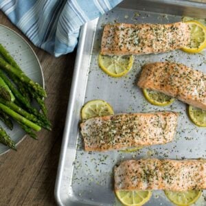 Garlic Herb & Black Pepper Sea Salt All-Purpose Seasoning | Styled