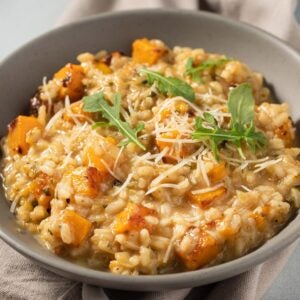 Whole Marjoram Leaves | Styled