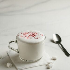 SYRUP WHT CHOC PLAS 1LTR MONIN | Styled