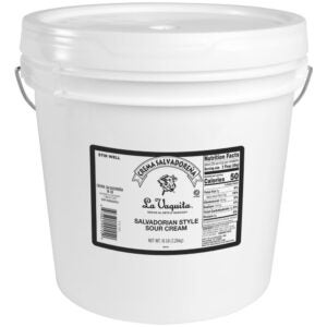 LA VAQUITA CREAM SALVADORENA BUCKET 16# | Packaged
