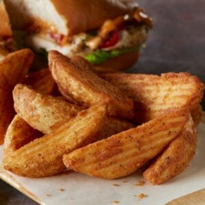 Super Deli Wedge Fries, 8-Cut | Styled