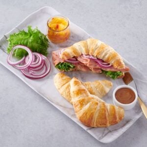 CROISSANT CURVED PLAIN 3.2Z 2-30CT | Styled