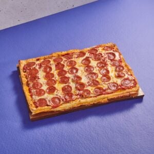 CRUST PIZZA DETROIT 1/2 SHT 2-3CT | Styled