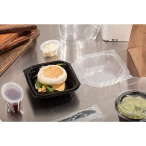 CONT PLAS 1CMPT 6X6 HNGD 3-107CT GCHC | Styled