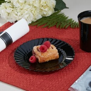 6″ Black Plastic Plates | Styled