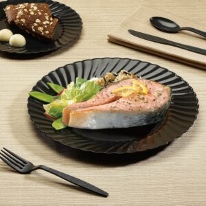 10.25″ Black Plastic Plates | Styled