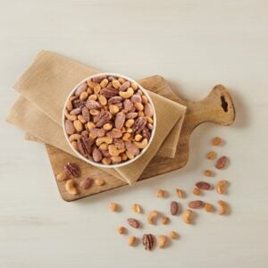 GC NUTS DELUXE HONEY RSTD 22Z | Styled