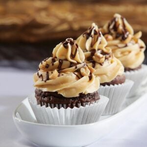 CUP BAKNG 5″ PPR WHT 500ct | Styled