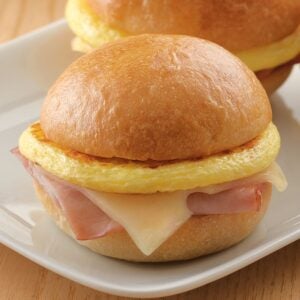 EGG SCRMBD PTY RND 3.5” 160-1.5Z PAP | Styled