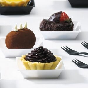 Petite Plastic Plates | Styled