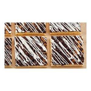 Vanilla Icing | Styled