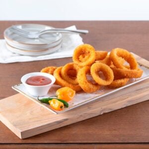 Thick Cut Gourmet Breaded Onion Rings | Styled