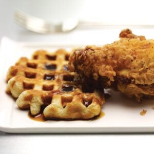 GRINDER BLACK PEPPERCORNS MINI 1.24OZ | Styled