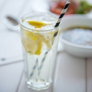 Straw Paper Black 100ct | Styled