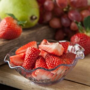 PLAS 5Z CLR TULIP BERRY DISH CARLISLE | PWB